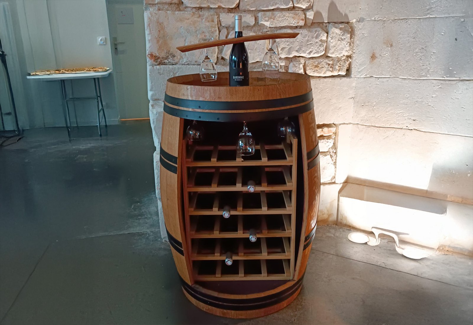 Tonneau de rangement pour les bouteilles